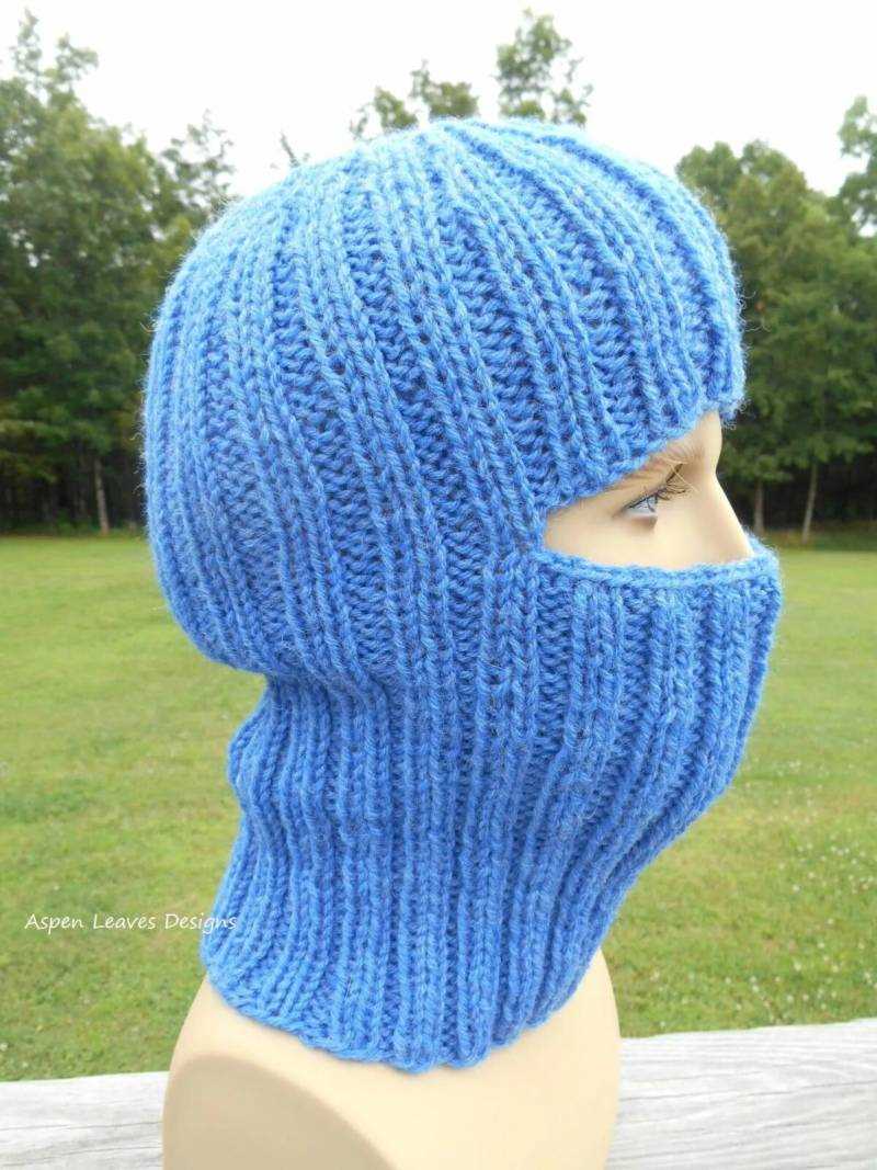 Hand knit balaclava pattern