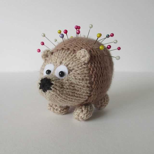 Harry hedgehog knitting pattern