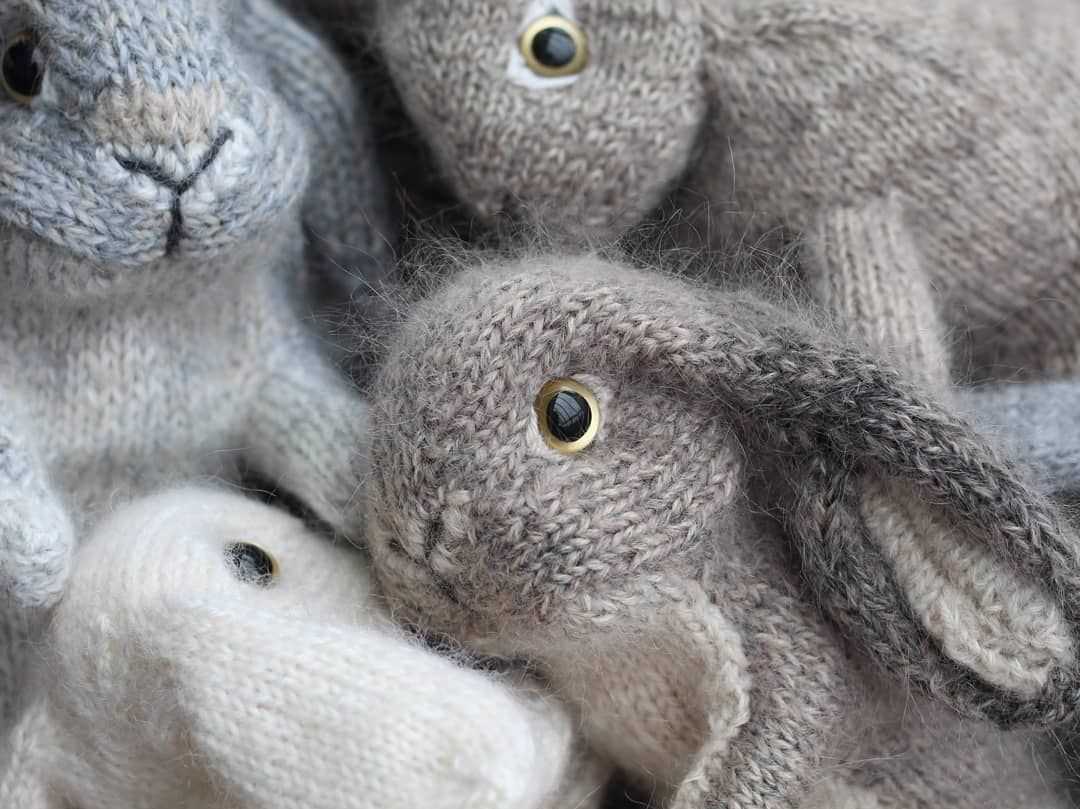 Henry's bunny knitting pattern