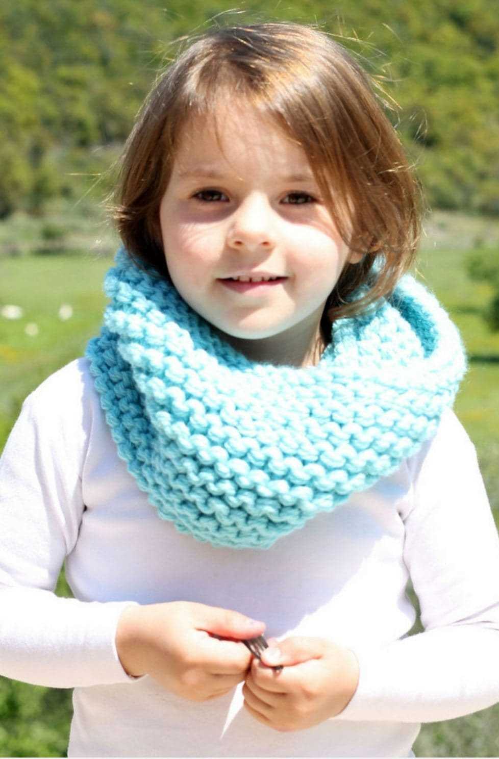 Super chunky cowl knitting pattern