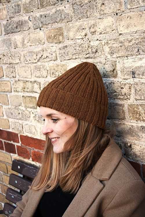 Hipster beanie knitting pattern