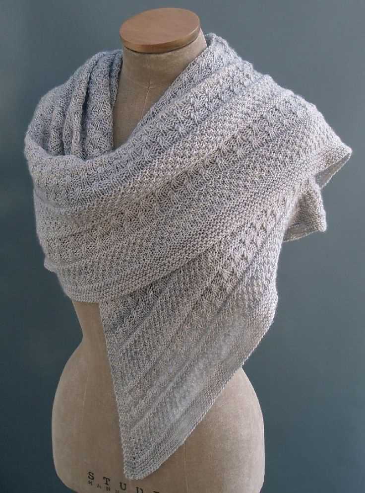 Hooded shawl knitting pattern