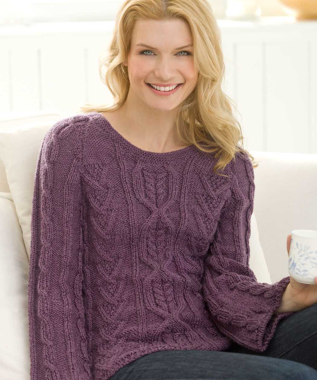 Cabled pullover knitting pattern