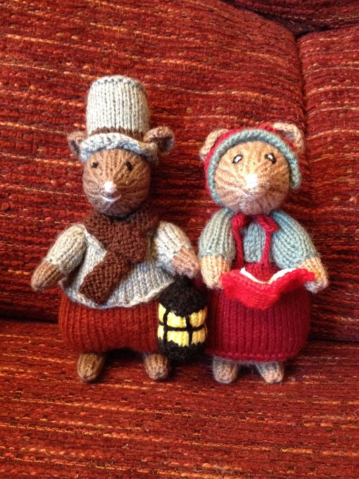 Christmas mouse knitting pattern free