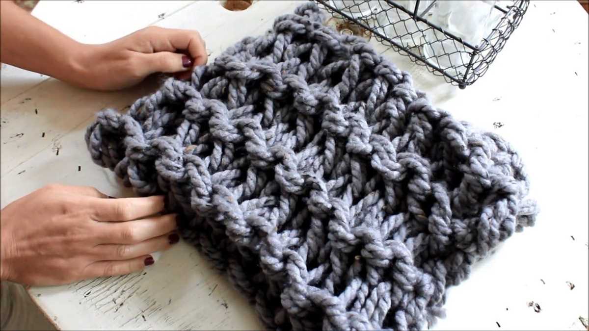 Garter stitch scarf knitting pattern