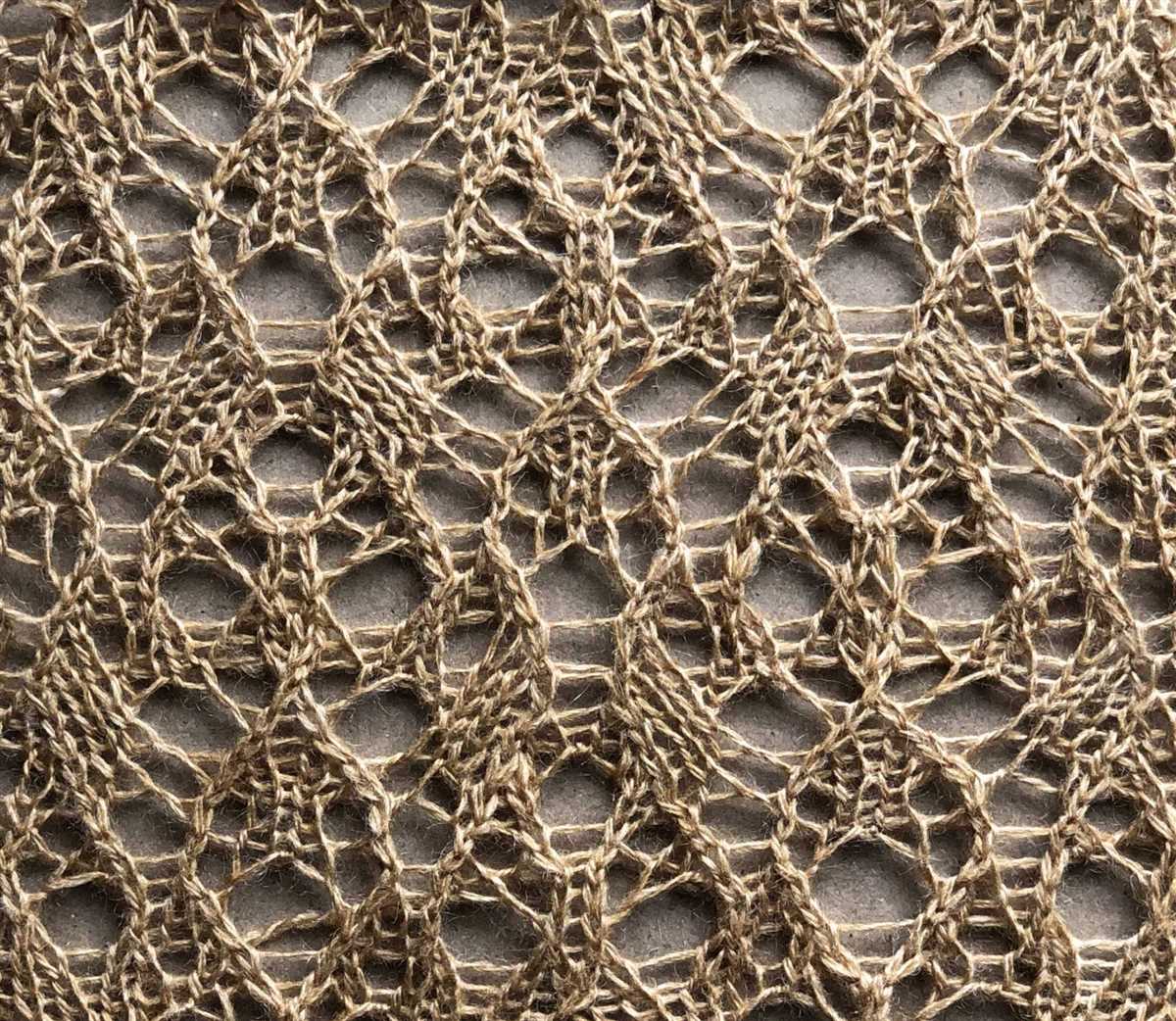 Ivy lace knitting pattern