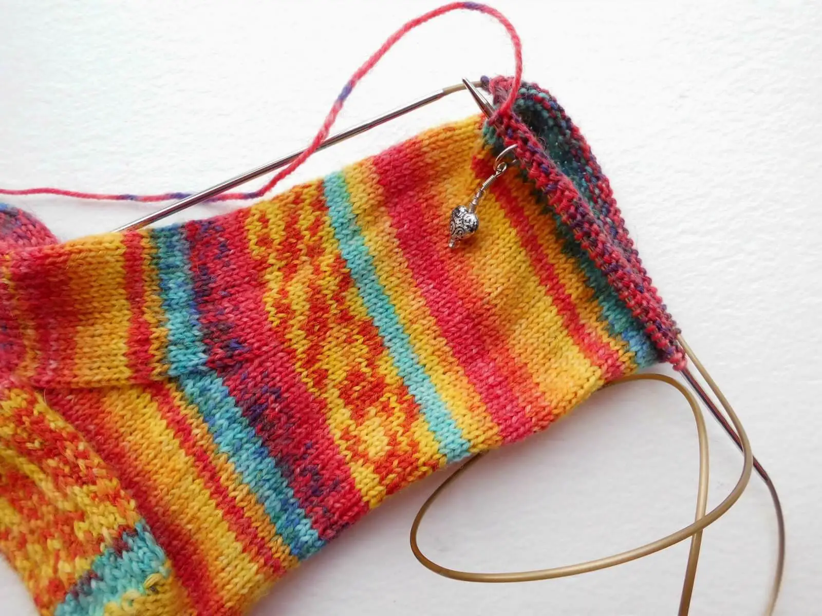 Easy knit sock pattern on circular needles