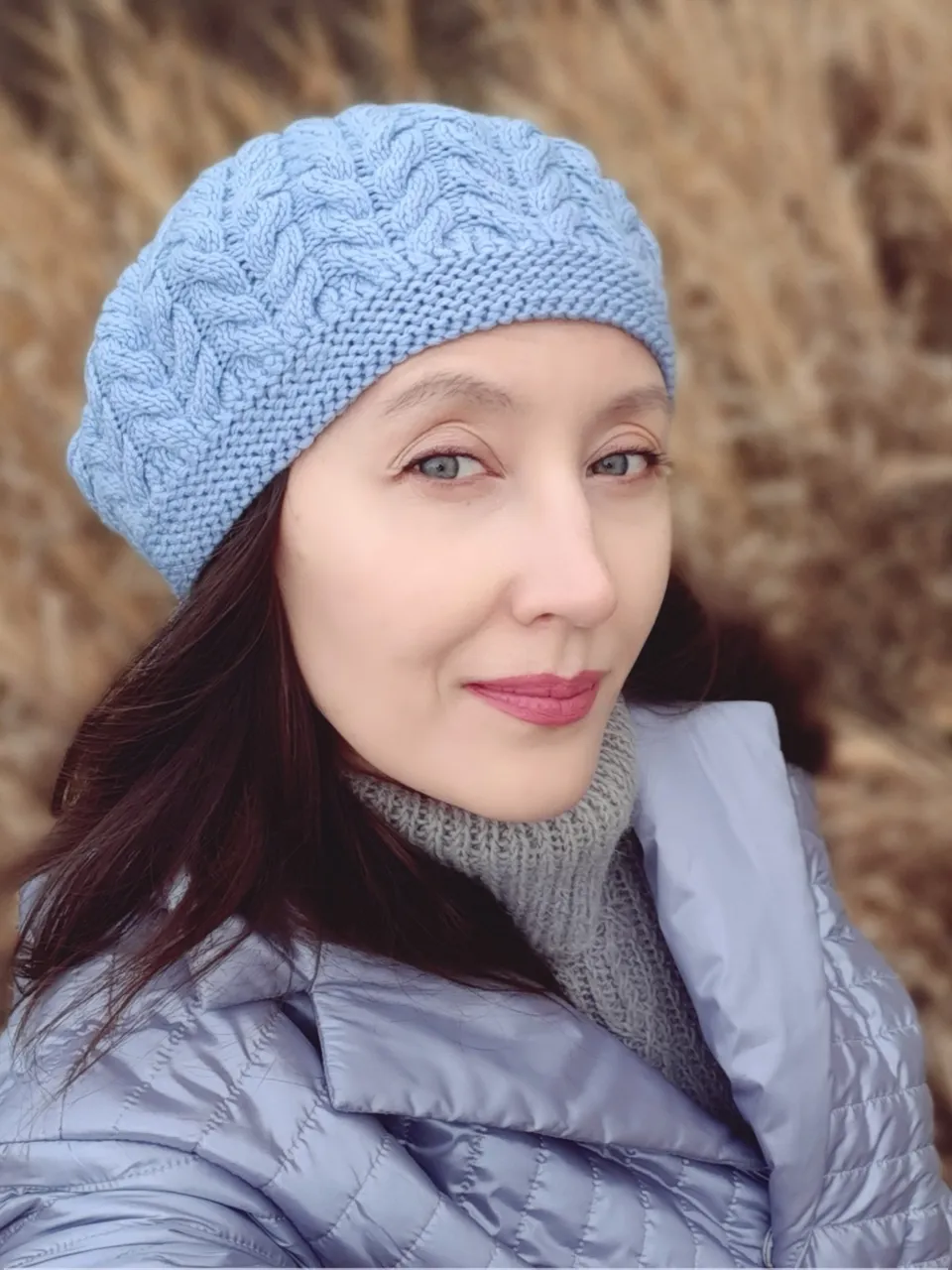 Cable beret knitting pattern