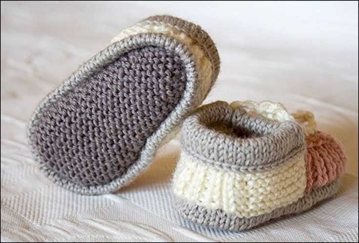 Free booties knitting pattern