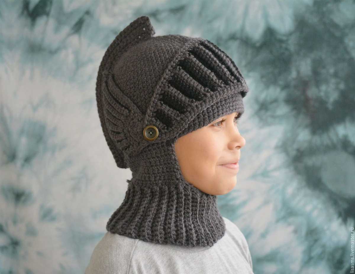 Knight helmet knitting pattern