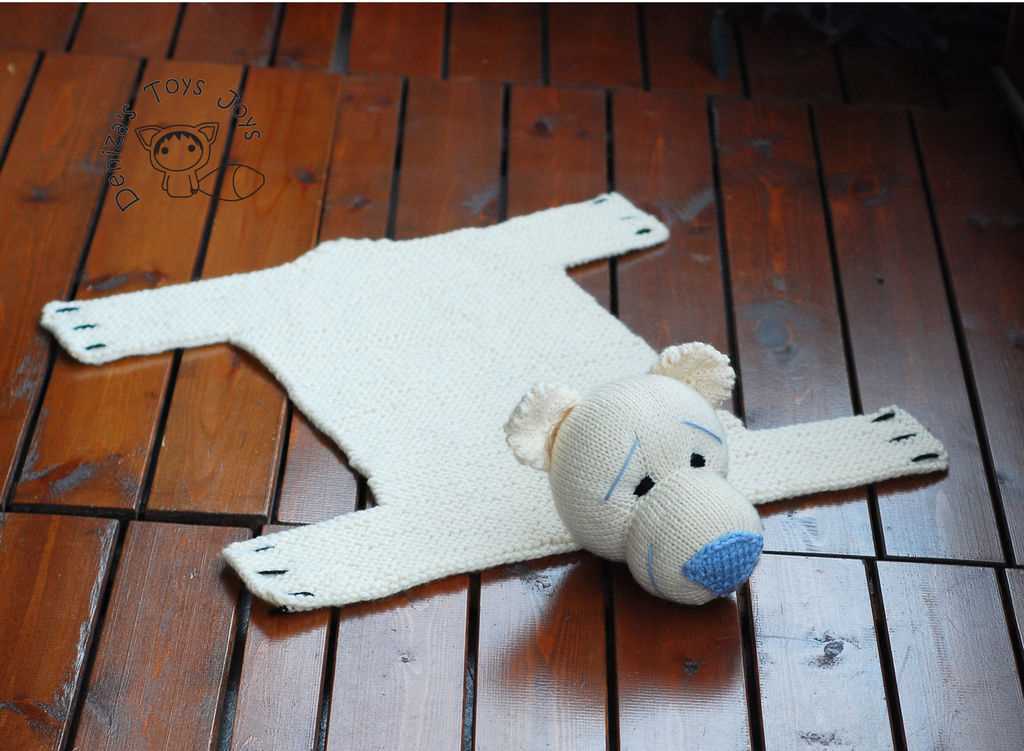 Knit bear rug pattern