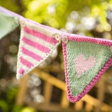 Knit bunting bag pattern