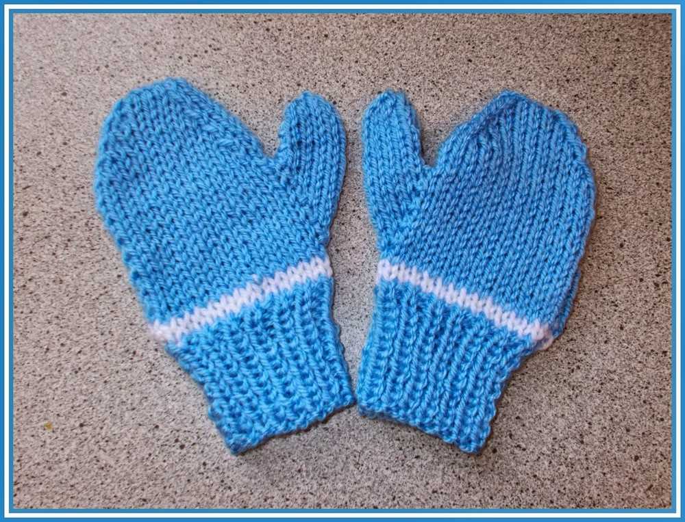 Knit childrens mittens easy pattern