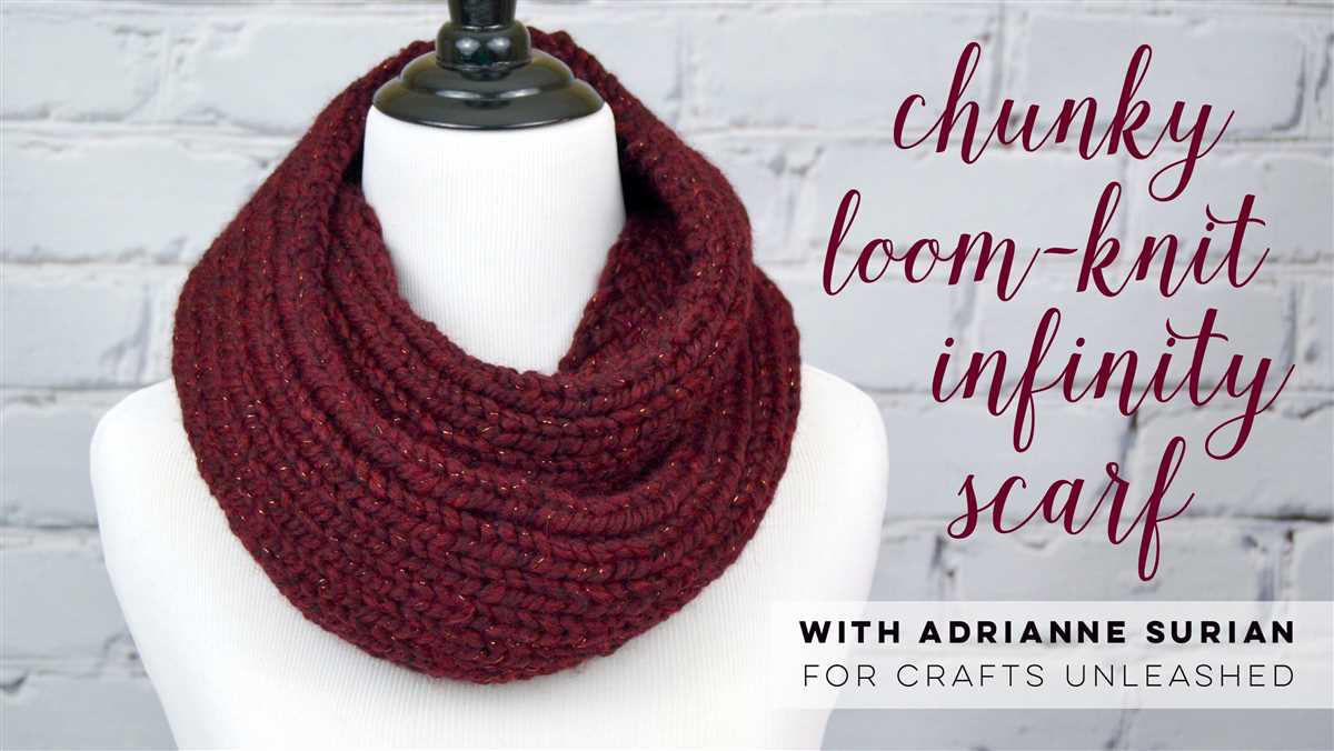 Knit infinity scarf in the round pattern