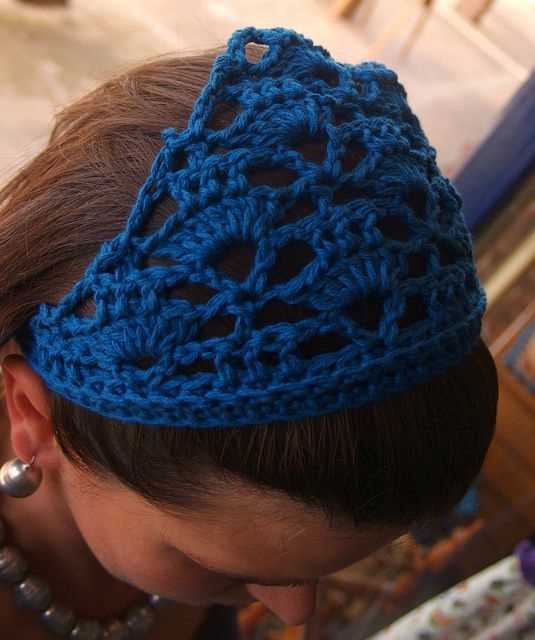 Knit kerchief pattern free