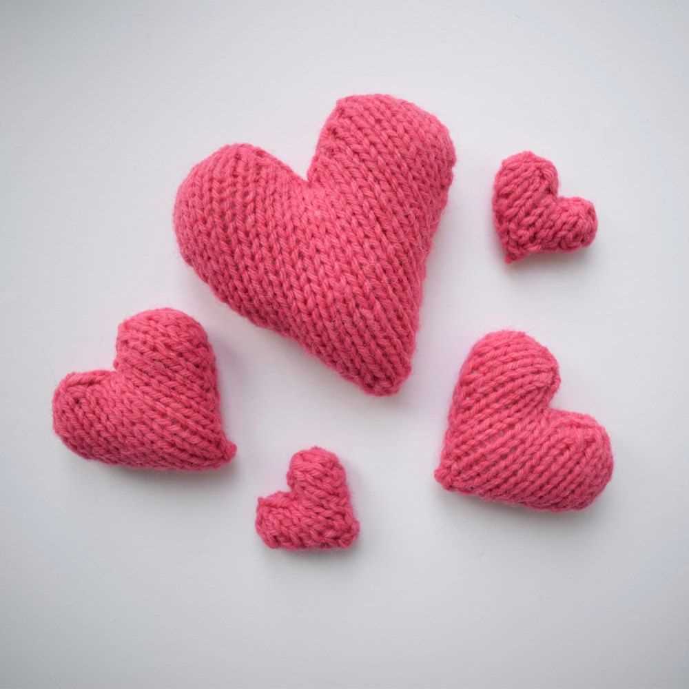 Knit pattern heart