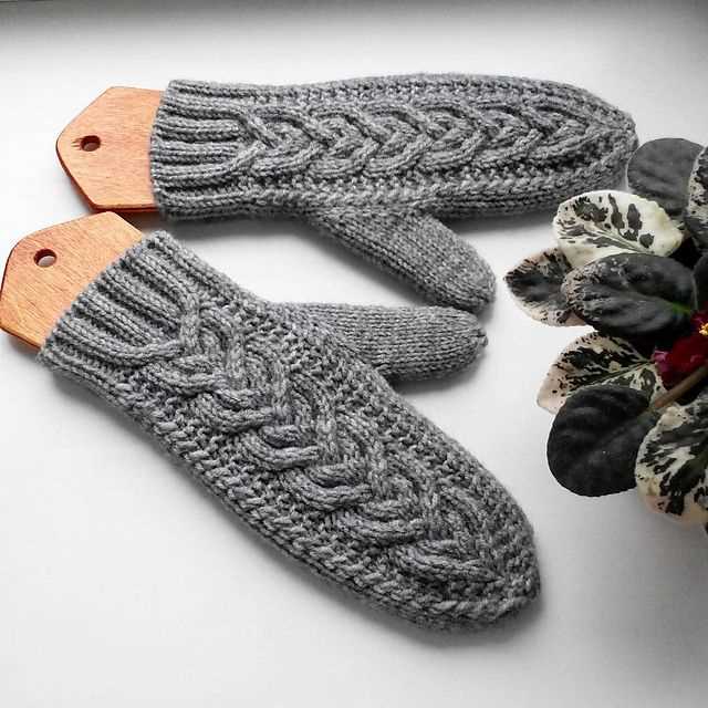 Knit accessories patterns