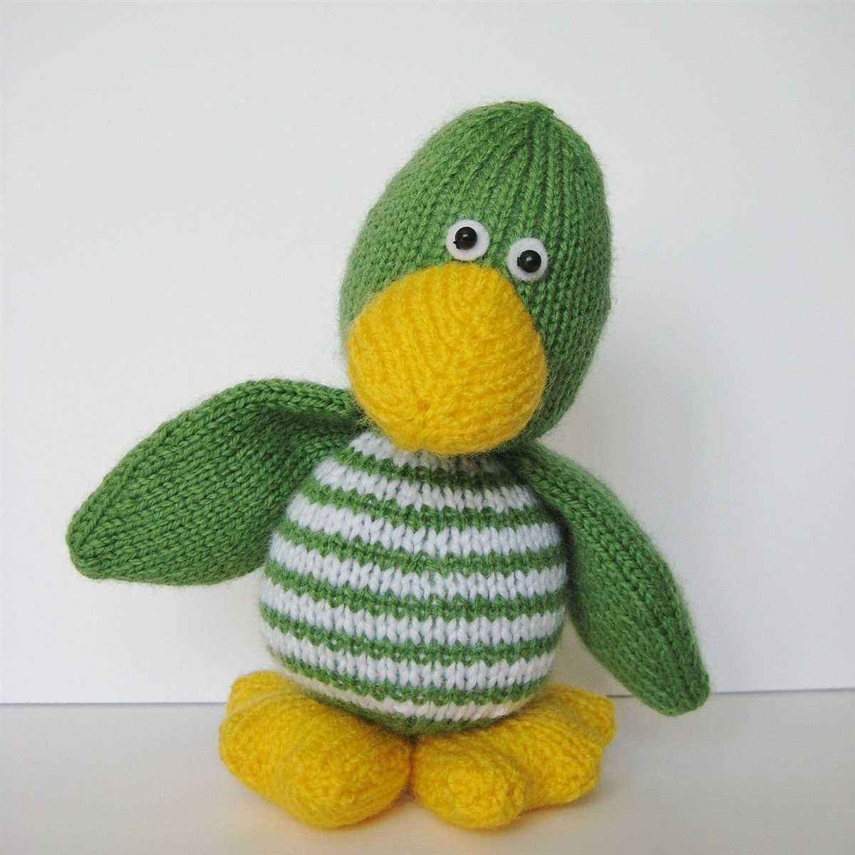 Knit duck pattern