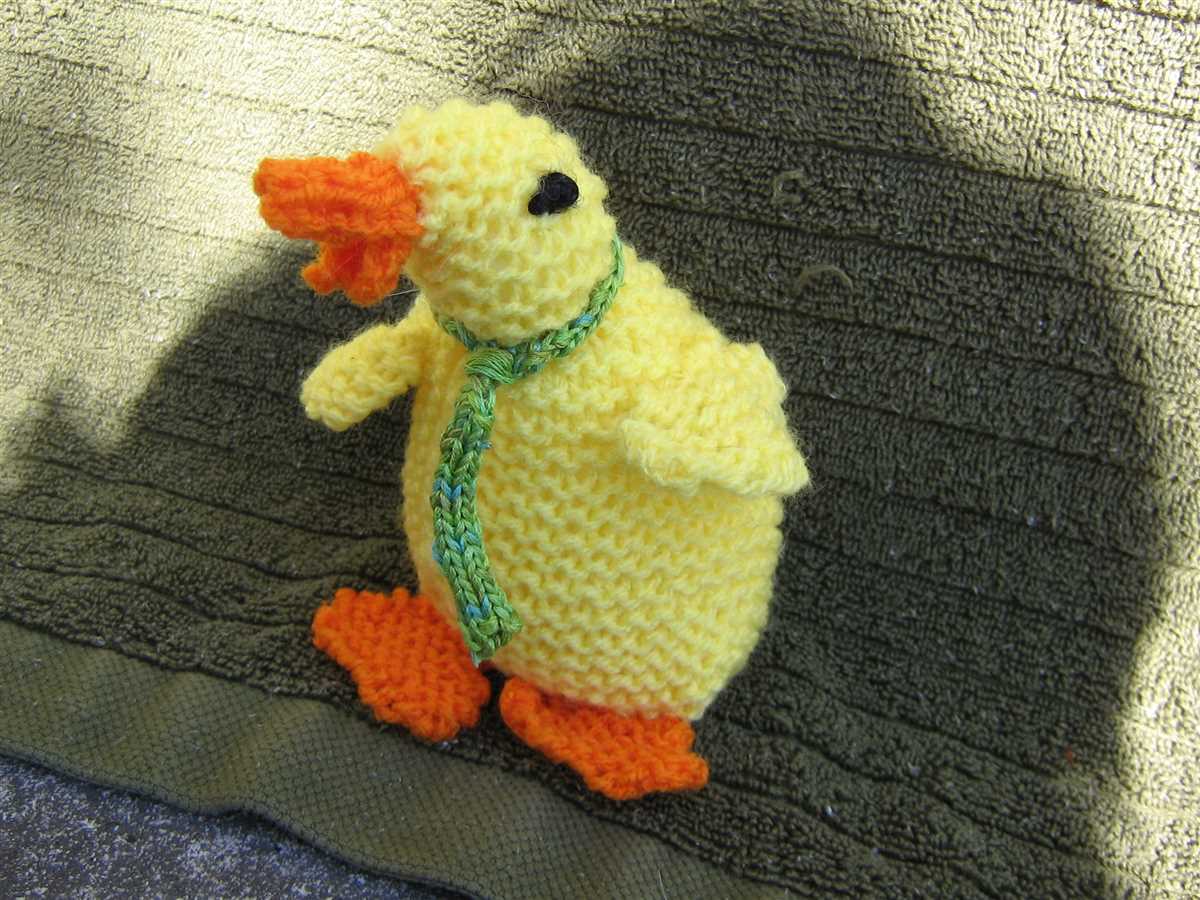 Knit duck pattern