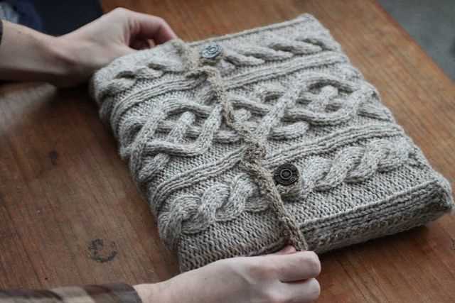 Knit kindle cover pattern