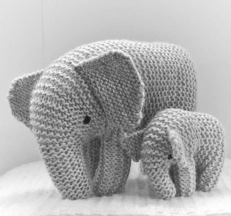 Knitted animal patterns