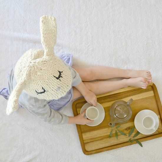 Knitted bunny hat pattern