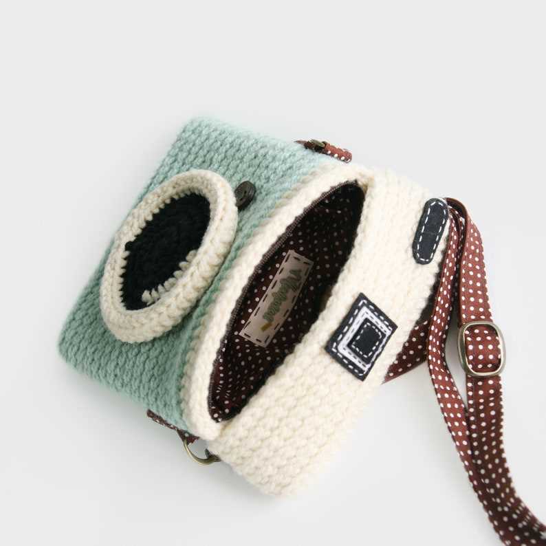 Knitted camera case pattern