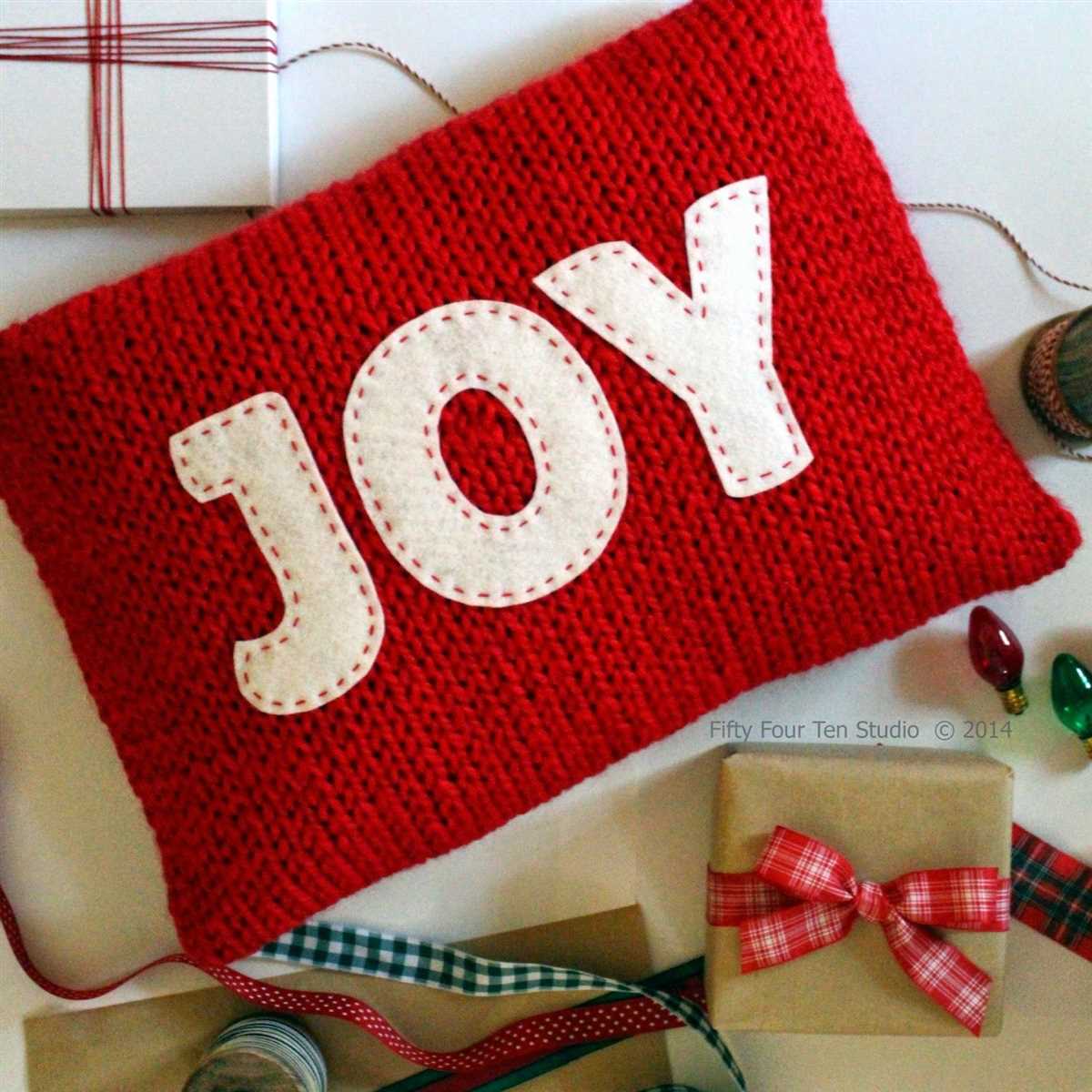 Knitted christmas cushion cover patterns