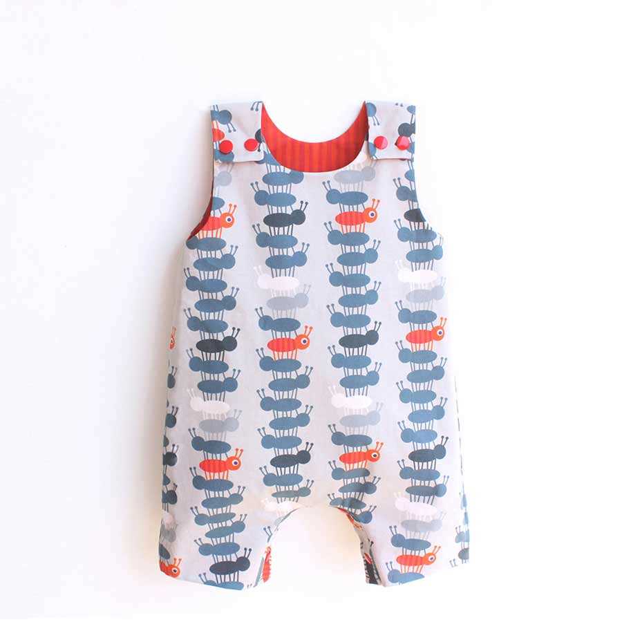 Knitted dungarees pattern