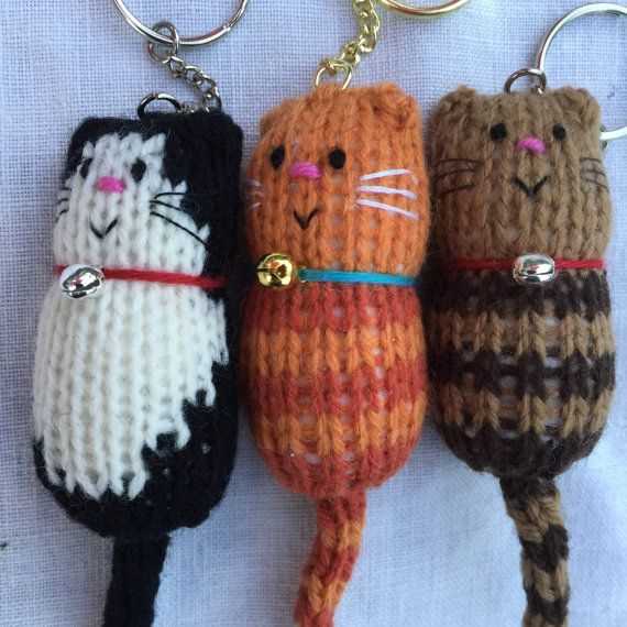 Knitted keyring patterns