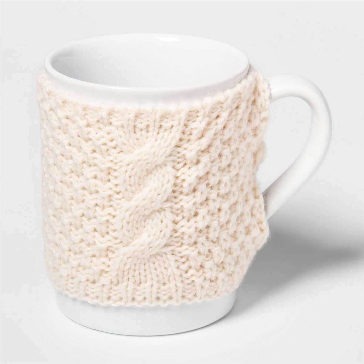 Knitted mug sweater pattern