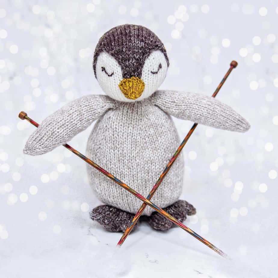 Knitted penguin pattern free