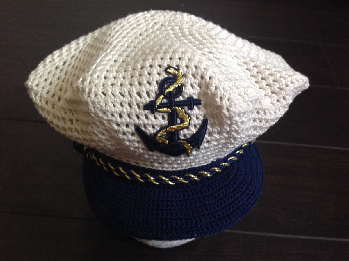 Knitted sailor hat pattern