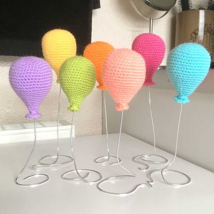 Knitted water balloons pattern free