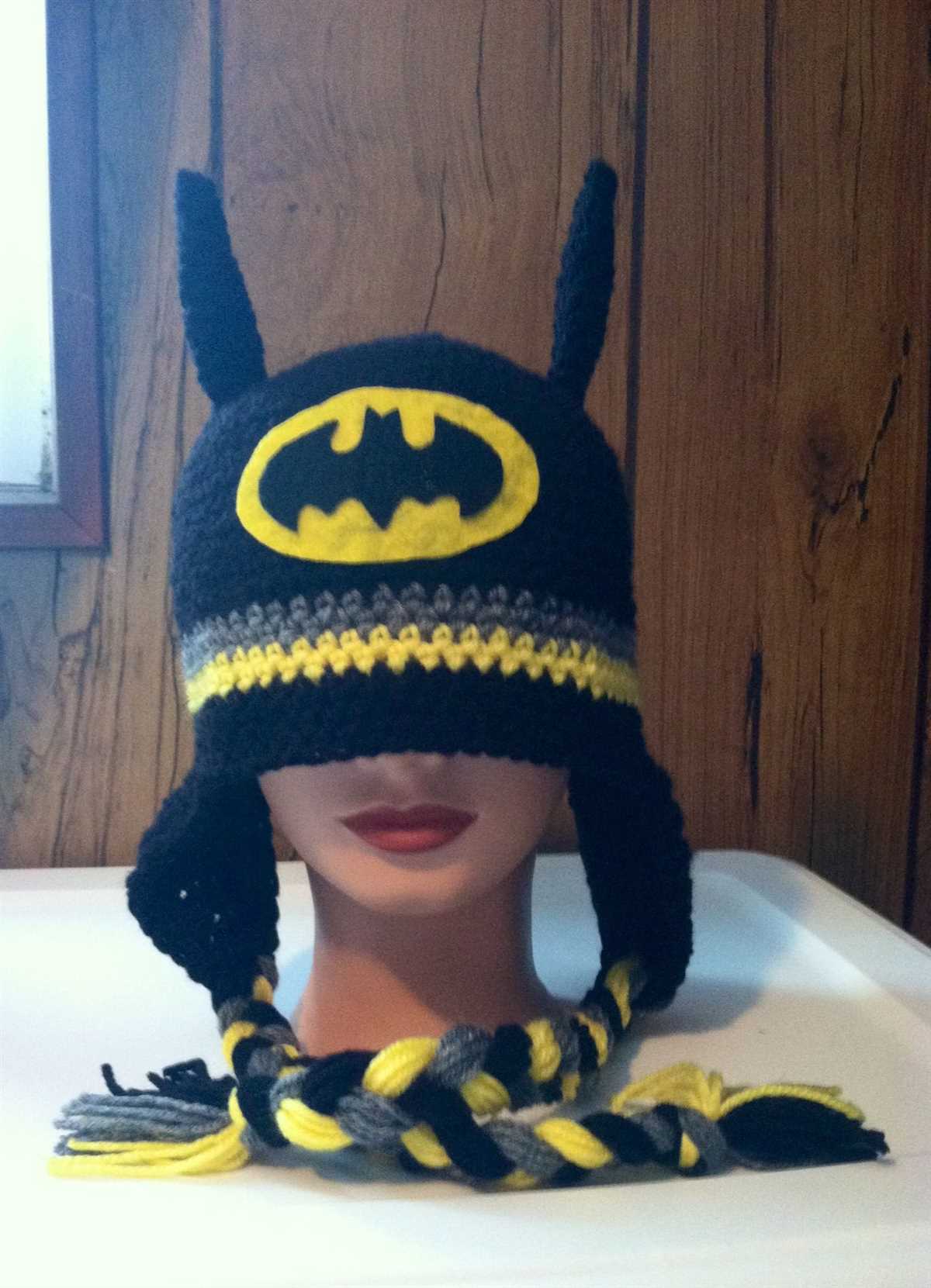 Knitted batman hat pattern free