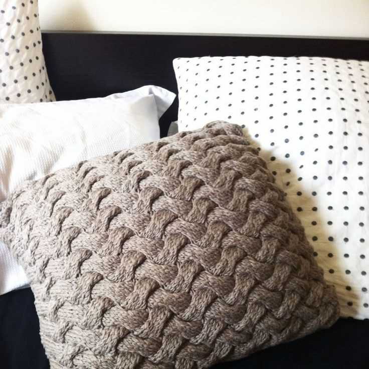 Knitted pillow free patterns