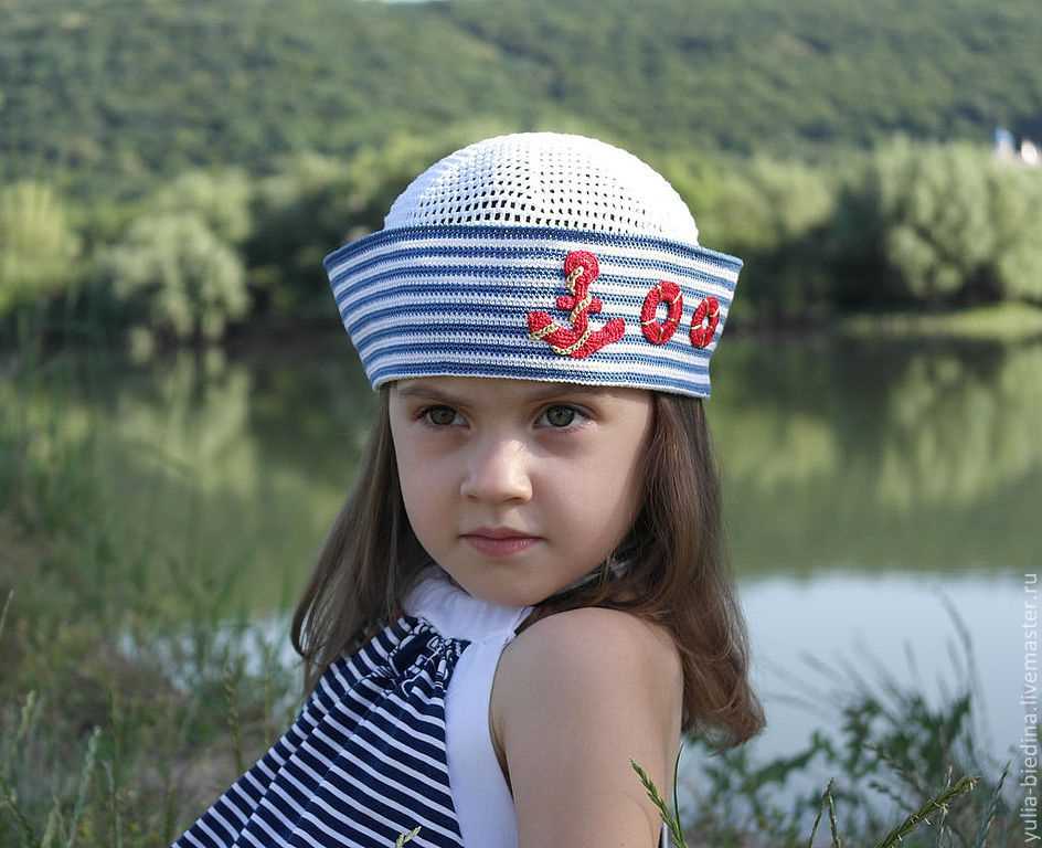 Knitted sailor hat pattern