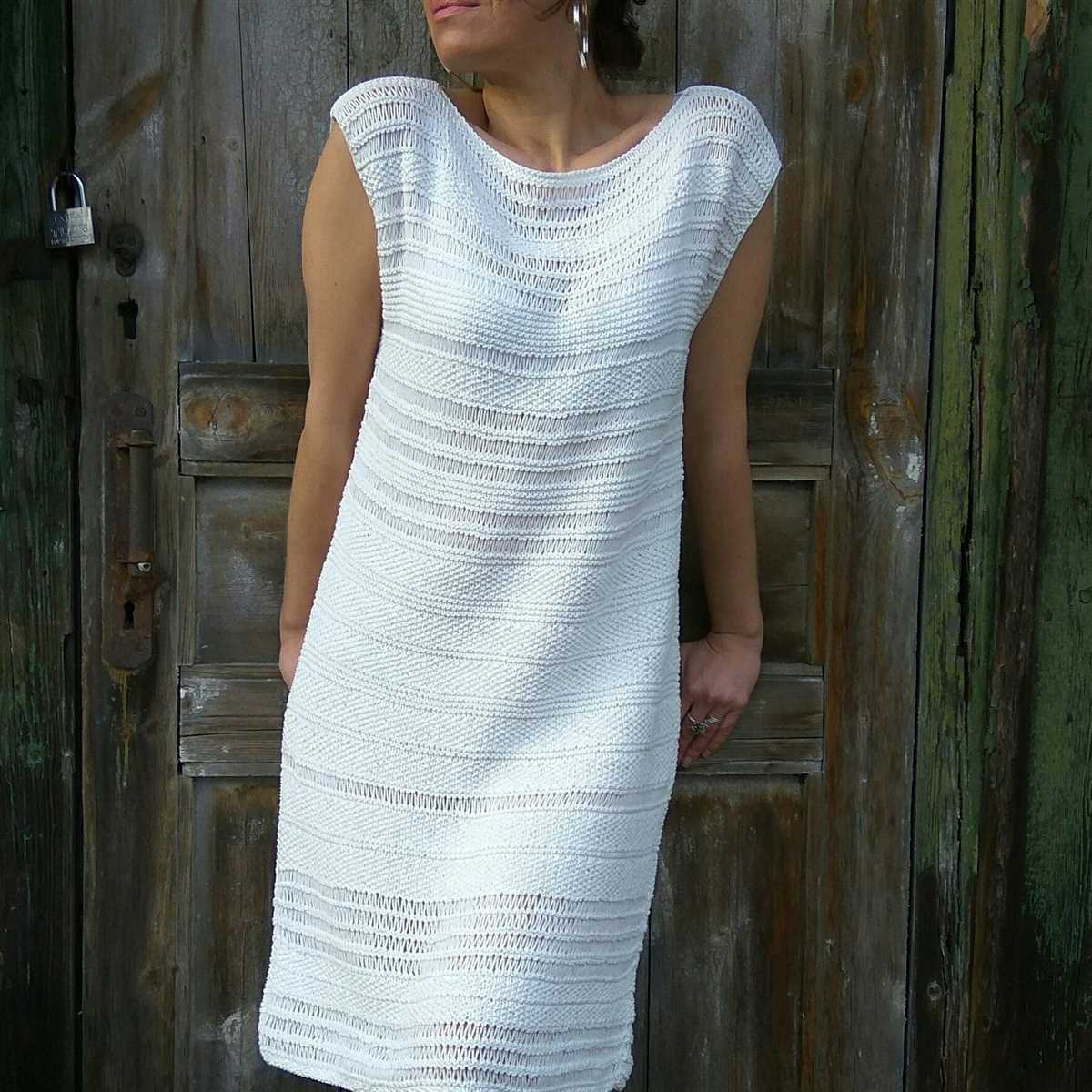 Knitted summer dress pattern