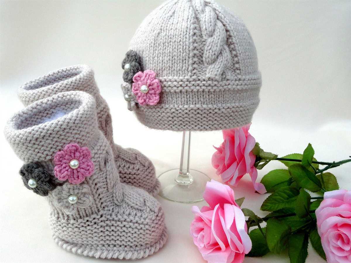 Knitting patterns for baby booties