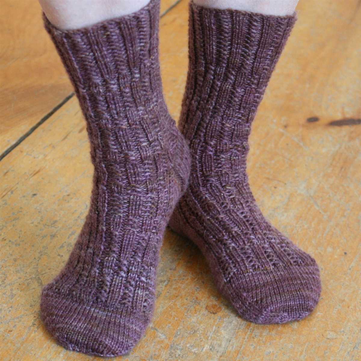 Knitting patterns for socks