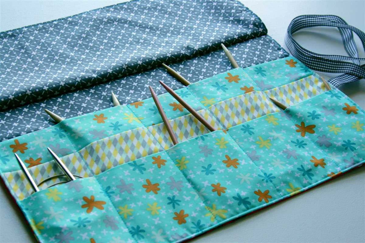 Knitting needle storage pattern