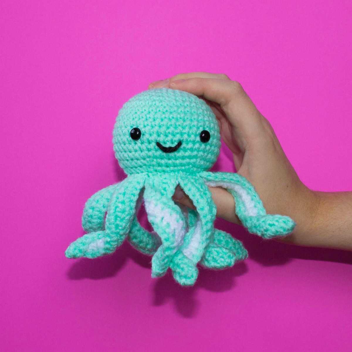 Knitting pattern for octopus