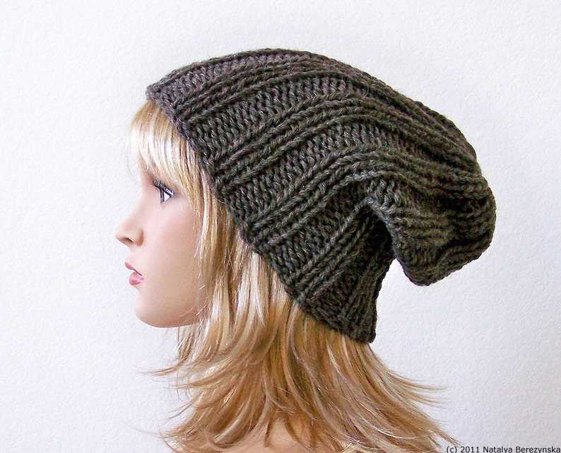 Knitting pattern slouchy hat