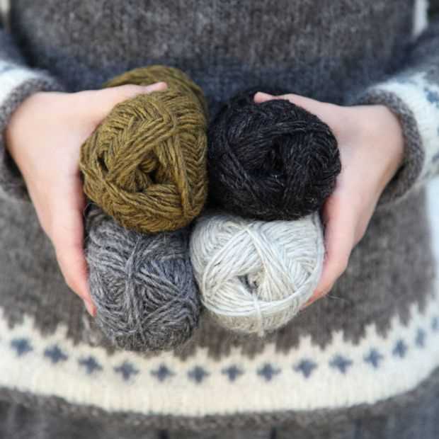 Knitting patterns for lettlopi yarn