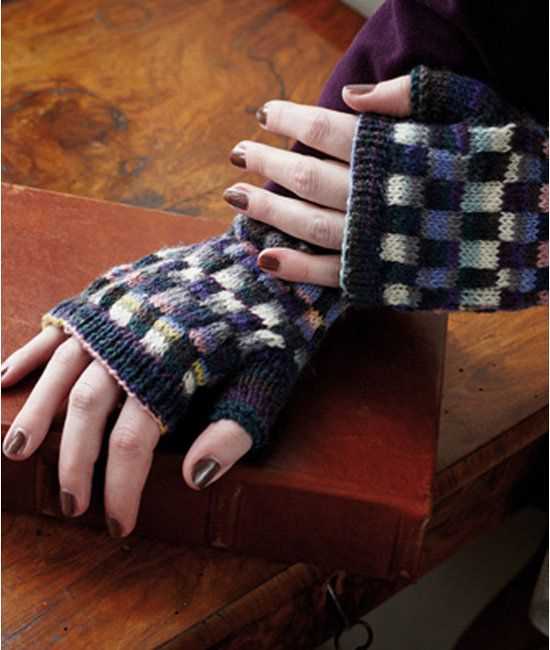 Knitting patterns for wrist warmers