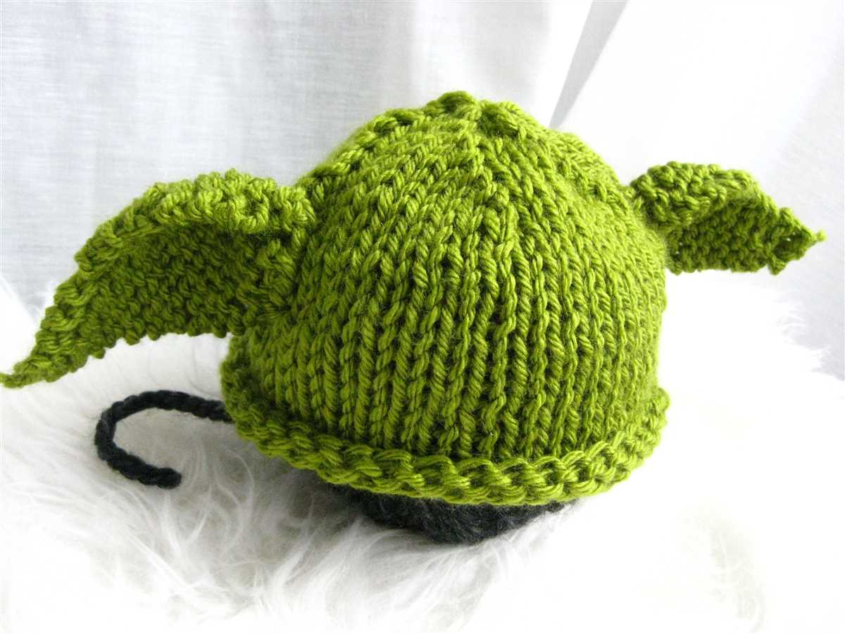 Yoda hat knitting pattern