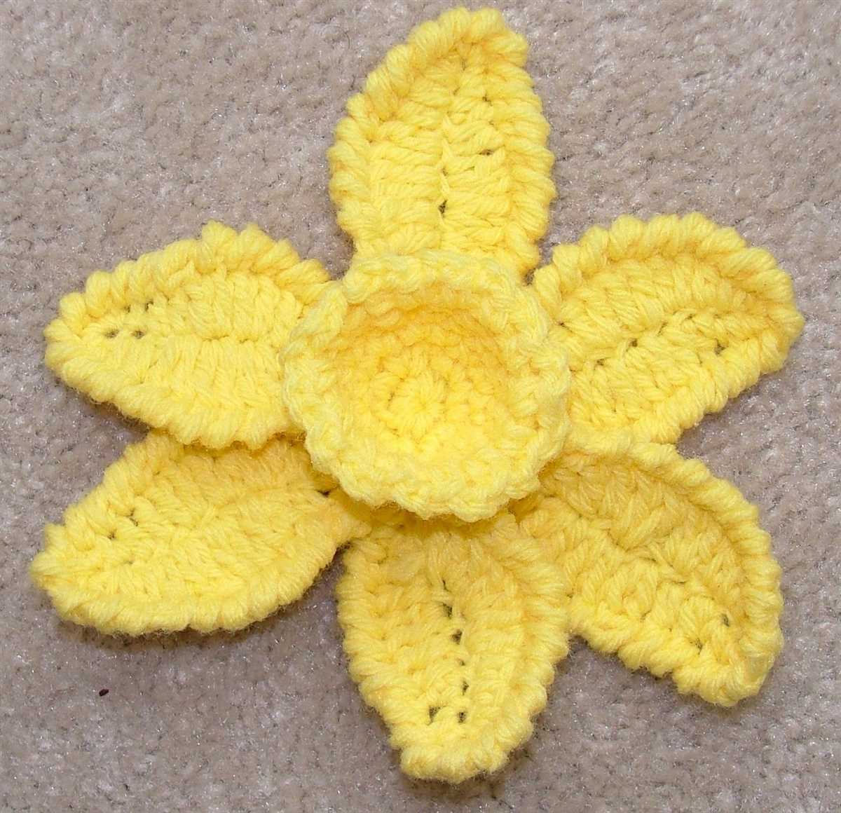 Free daffodil knitting pattern