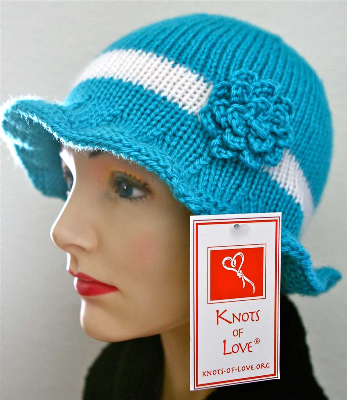 Knots of love knitted hat patterns