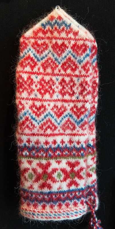 Free norwegian mitten knitting patterns