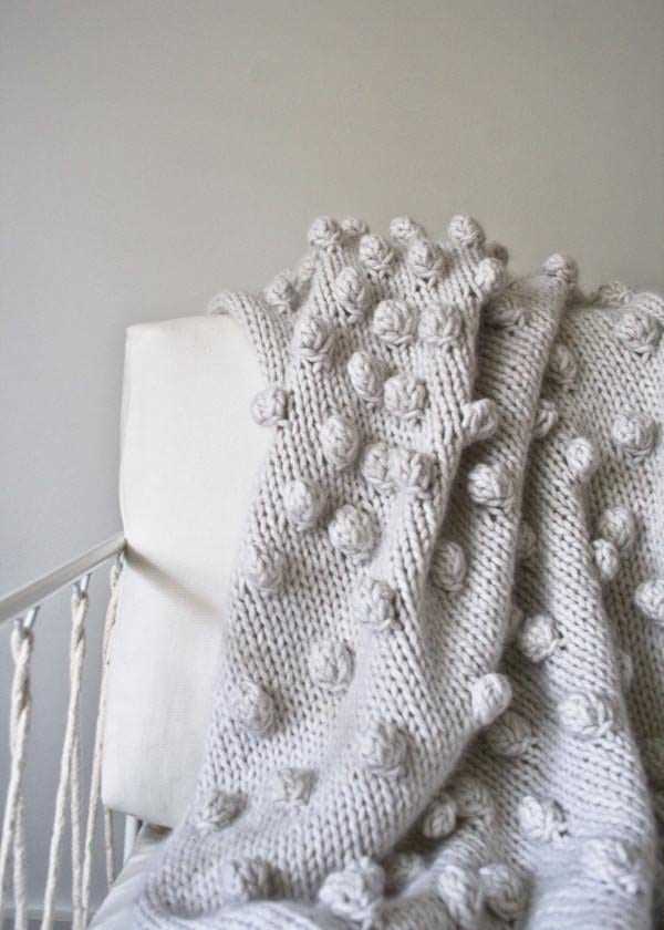 Bobble blanket knitting pattern